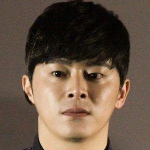 Jo Jung-suk - Biography