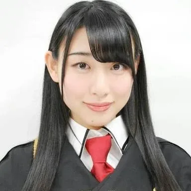 Hashiyasume Atsuko - Biography