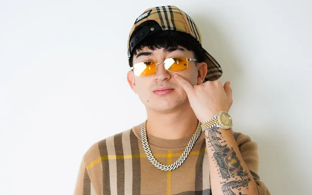 Calle 24 Biography: Girlfriend, Net Worth, Parents, Age, Children, Height, Songs, YouTube