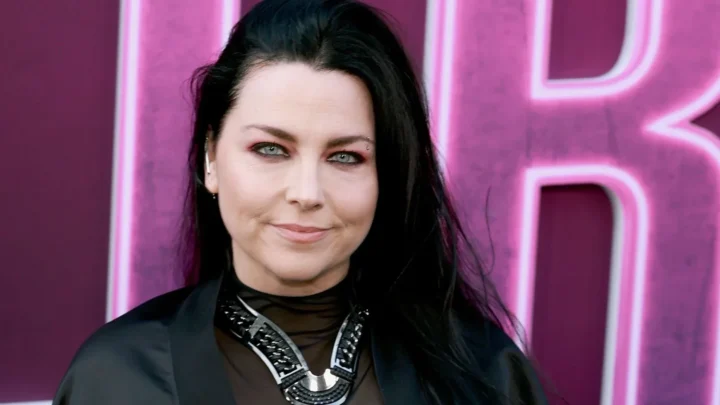 Amy Lee Biography: Age, Kids, Songs, Parents, Husband, Net Worth, Albums, Height, Family
