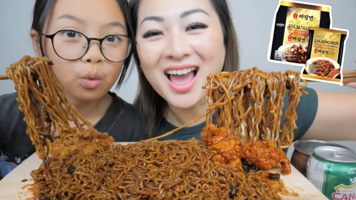 Emma N.E Let’s Eat Biography: YouTube, Boyfriend, Age, Parents, Net Worth, Siblings, Family
