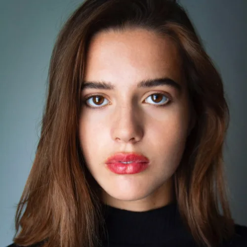 Ruby Sear - Biography