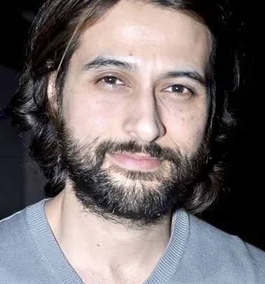 Apurva Agnihotri Biography: Wife, Age, Net Worth, Parents, Kids, Movies & TV Shows, Height