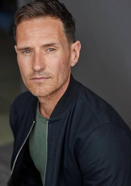 Benedict Wall Biography: Height, Age, Ethnicity, TV Shows, Girlfriend, Net Worth, Instagram