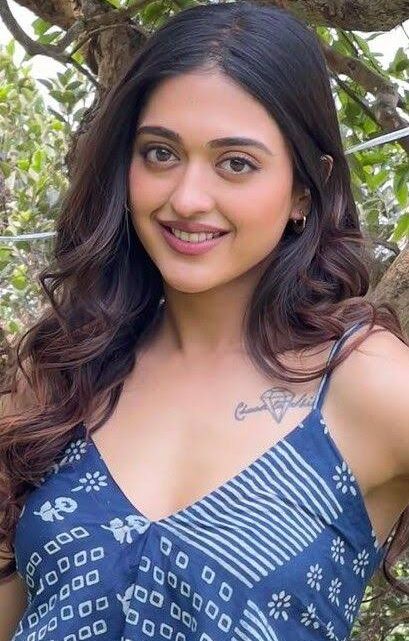 Gayatri Bhardwaj Biography: Net Worth, Religion, Age, Height, Awards, Boyfriend, Instagram