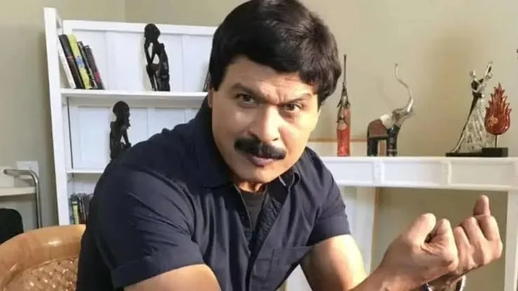 Dinesh Phadnis Biography: Wife, Kids, Net Worth, Height, TV Shows, Age, Books, Movies, Nationality