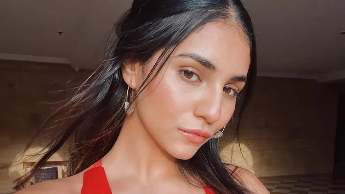 Radhika Seth Biography: Boyfriend, Age, Net Worth, Parents, Movies & TV Shows, Height