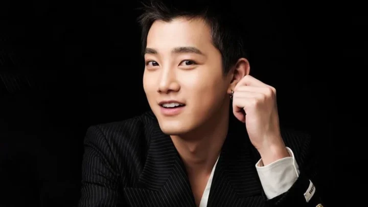 Fan Shiqi Biography: Age, Net Worth, Parents, Songs, Movies & TV Shows, Height, Instagram