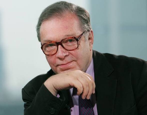 Krzysztof Zanussi - Biography