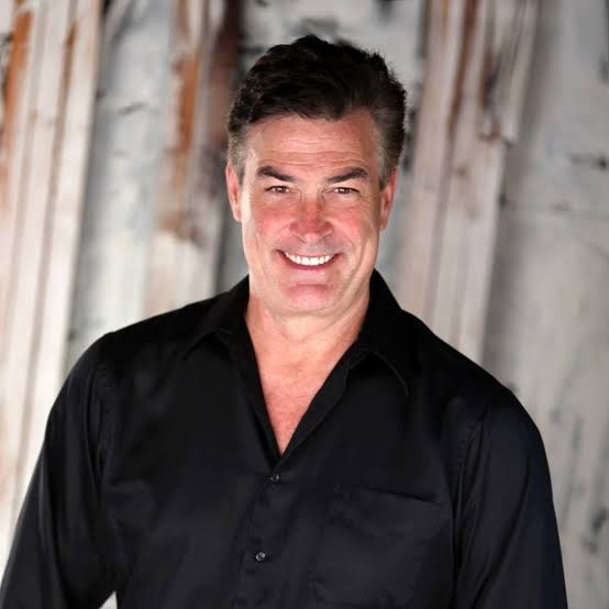 Daniel McVicar - Biography