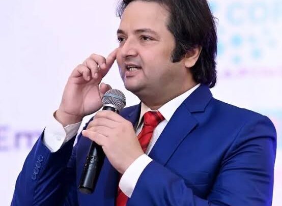 Rabeeca Khan’s father, Kashif Khan Biography: Net Worth,  Age, Wife, Kid, Height, Instagram, Movies, Comedy, Nationality