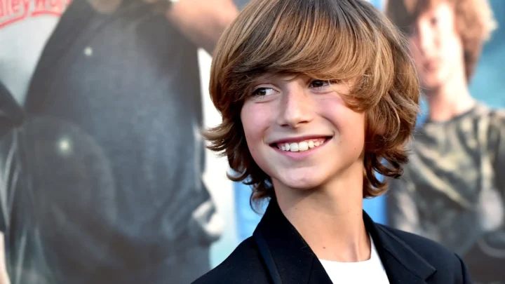 Steele Stebbins Biography: Age, Parents, Siblings, Net Worth, Height, Movies & TV Shows