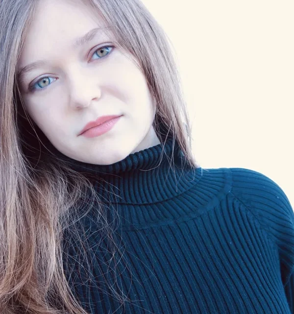 Ursula Parker Biography: Age, Parents, Net Worth, Height, Movies & TV Shows, Career Change