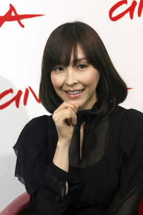 Kumiko Asô - Biography