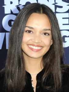 Sophia Hammons - Biography