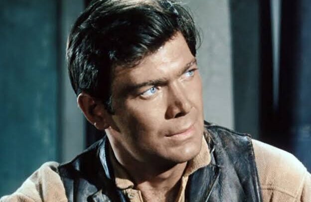 Tom Simcox Biography: Age, Net Worth, Movies, Ethnicity, Religion, Parents, Children, Height