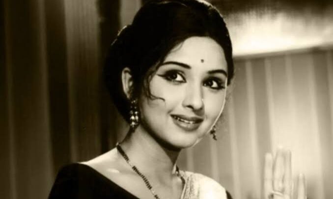 Leena Chandavarkar Biography: Height, Age, Late Husband, Kids, Movies, TV Shows, Ethnicity, Wiki