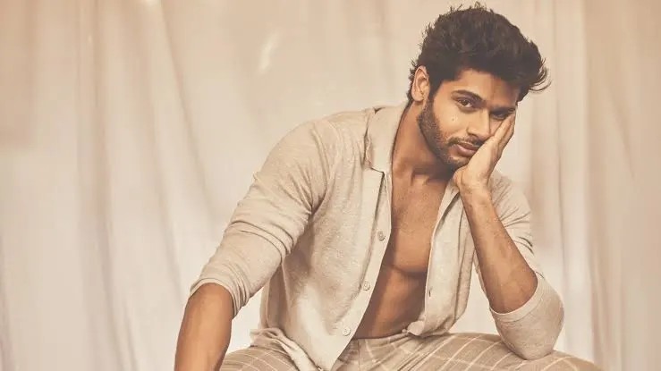 Bhagyashree’s son, Abhimanyu Dassani Biography: Net Worth, Movies, Age, TV  Height, Movies, Religion, Wiki