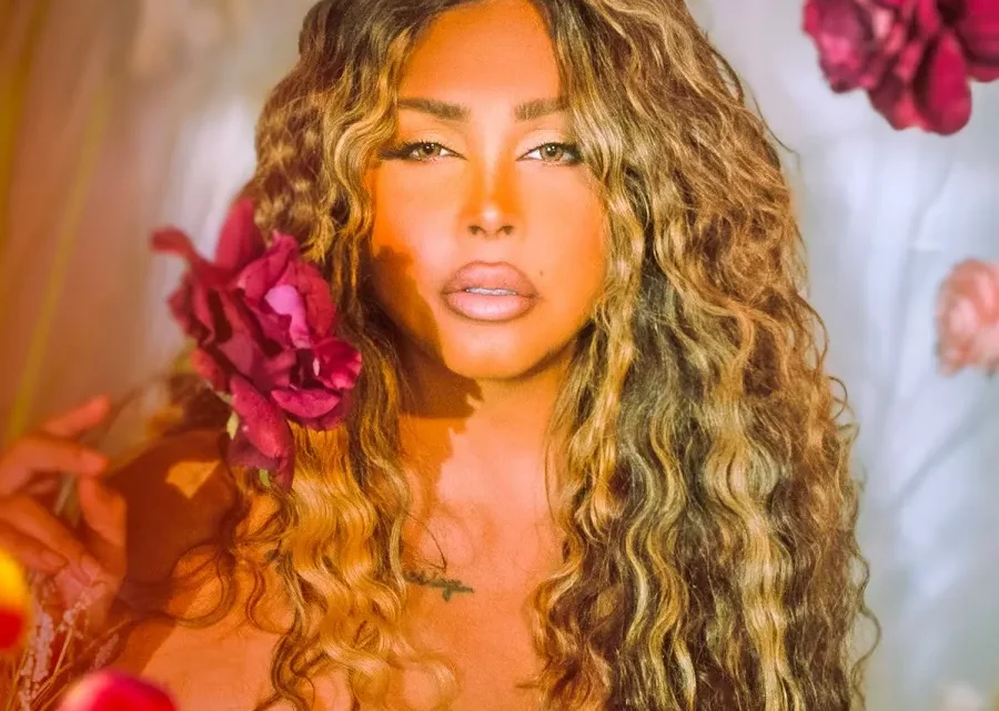 Somaya Reece Biography: Movies, Height, Age, Net Worth, Awards, Ethnicity, Songs, Partner, Instagram