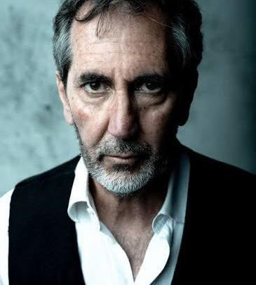 Paolo Calabresi Biography: Net Worth, Awards, Height, Movies, Wife, Religion, Age, Ethnicity