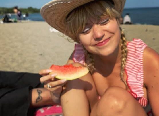 Ella Ballentine Biography: Net Worth, Age, Height, Parents, Boyfriend, Movies, Awards, TV Shows, Instagram