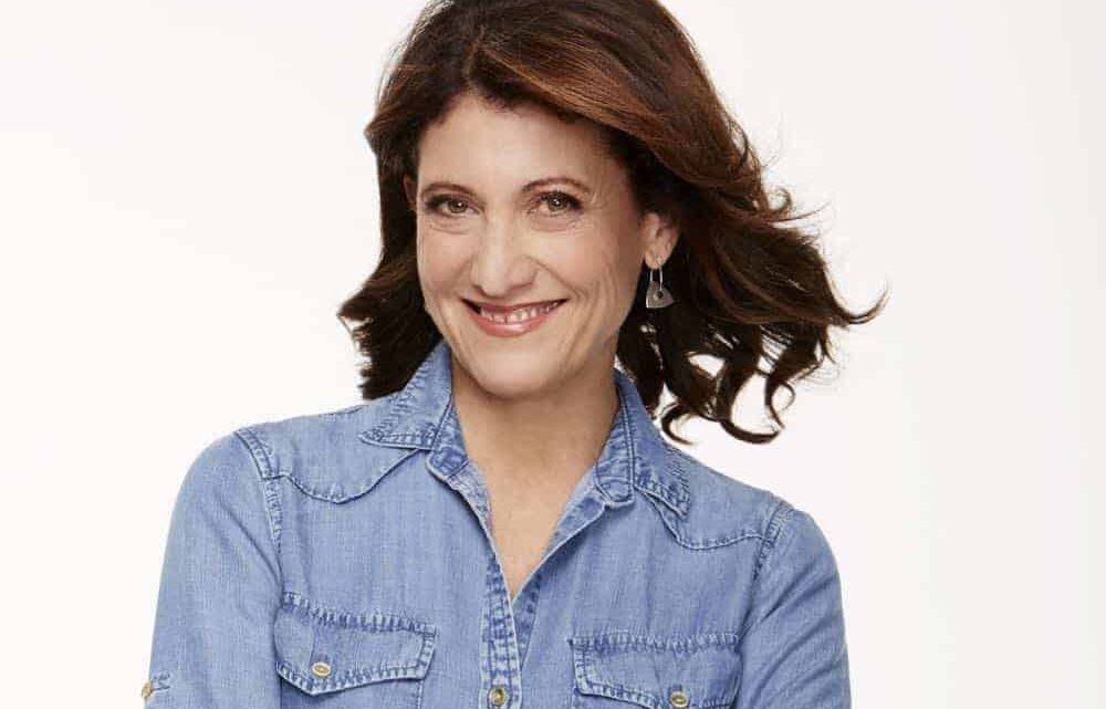 Amy Aquino Biography: Husband, Parents, Age, TV Shows, Height, Net Worth, Movies, Ethnicity, Education