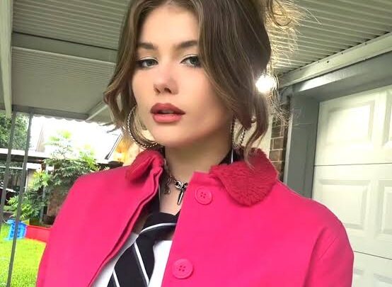 Kerri Medders Biography: Songs, Albums, Movies, Age, Height, Net Worth, Parents, Boyfriend, TV Shows, Ethnicity