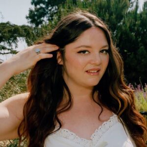 Megan Stalter - Biography