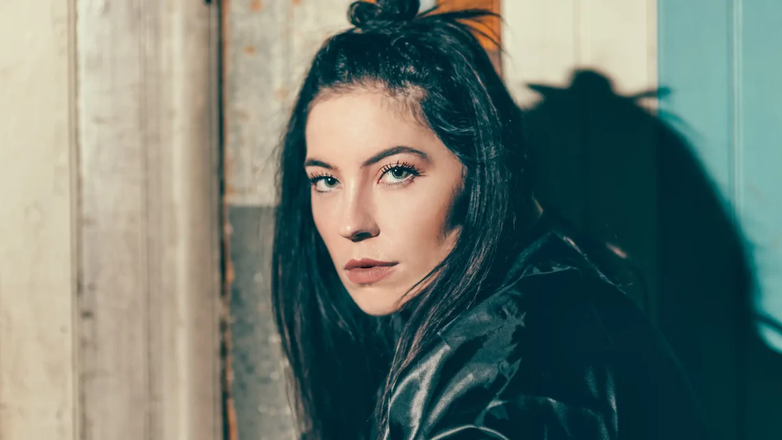 Bishop Briggs Biography: Husband, Age, Kids, Height, Net Worth, Parents, Songs, Siblings