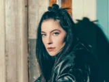 Bishop Briggs Biography: Husband, Age, Kids, Height, Net Worth, Parents, Songs, Siblings