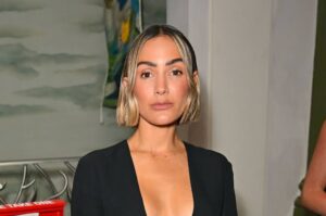 Frankie Bridge - Biography
