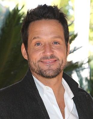 Josh Hopkins Biography: Age, Awards, Height, Net Worth, Parents, Movies, Wife,  TV Shows, Children