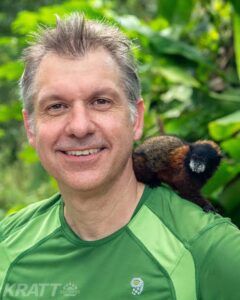 Chris Kratt Biography: Wife, Age, Kids, Height, Net Worth, Parents, TV Shows - Biography
