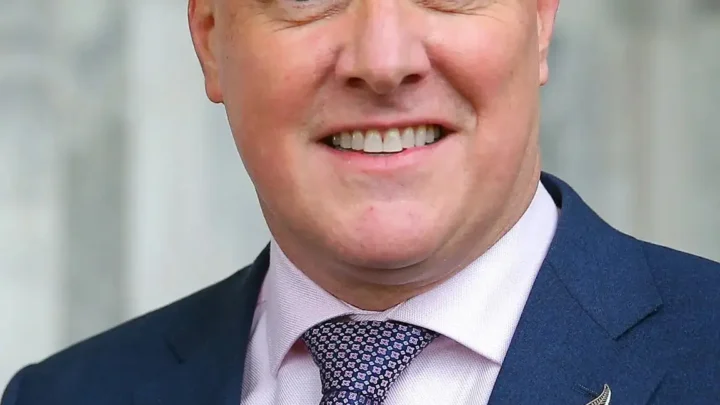 Christopher Luxon Biography: Wife, Age, Kids, Height, Net Worth, Parents, Prime Minister