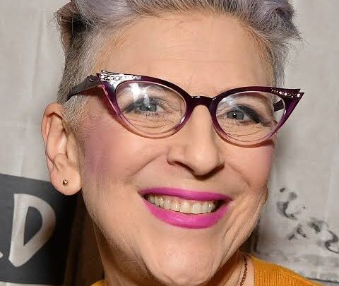 Lisa Lampanelli Biography: Husband, Age, Height, Net Worth, Parents, Comedy Albums, Divorce