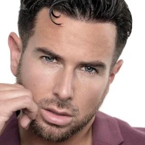 Aaron Renfree Biography: Songs, & Albums, Net Worth, Age, Height, Parents, Girlfriend, Siblings, Movies, TikTok