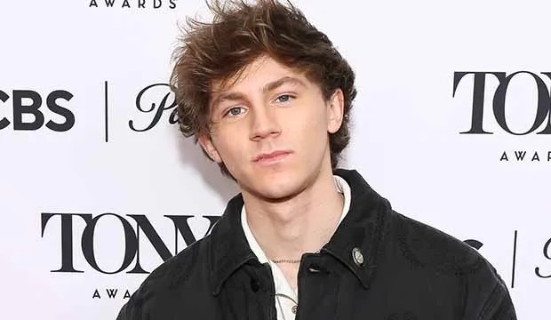 Brody Grant Biography: Age, Height, Net Worth, Parents, Movies & TV Shows, Songs & Albums, Girlfriend