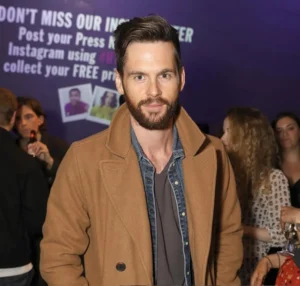 Tom Riley - Biography