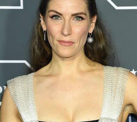 Sarah Levy Biography: Net Worth, Husband, Ethnicity, Religion, Movies, Age, Height, TV Shows