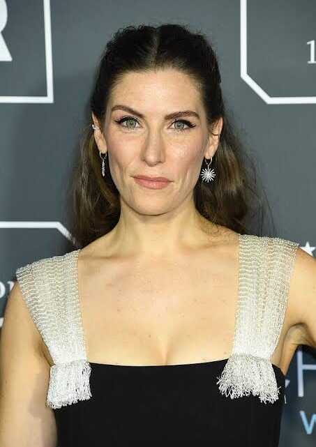 Sarah Levy Biography: Net Worth, Husband, Ethnicity, Religion, Movies, Age, Height, TV Shows