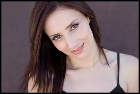 Alexis Raben Biography: Height, Net Worth, Husband, Age, Parents, Kids, Movies, TV Shows, Instagram