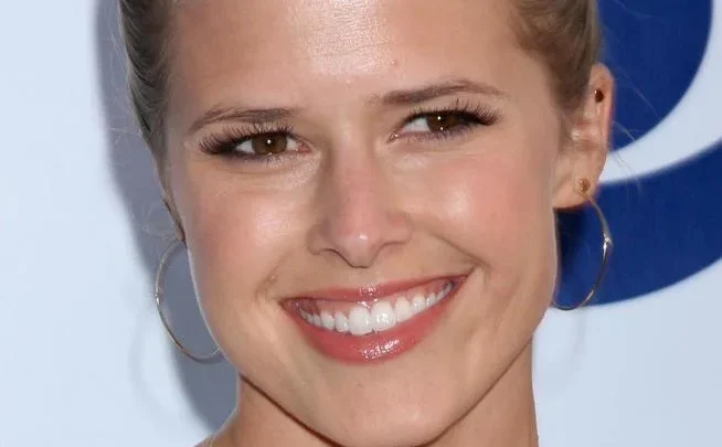 Sarah Wright Biography: Net Worth, Age, Height, Religion, Movies, Husband, Ethnicity, Instagram