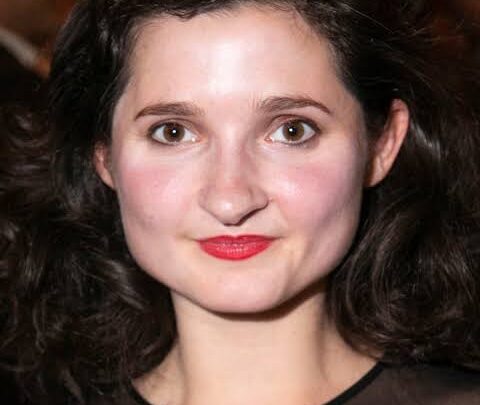Ruby Bentall Biography: Spouse, TV Shows, Age, Height, Net Worth, Parents, Kids, Siblings, Movies, Twitter
