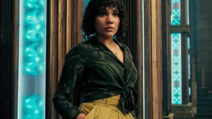 Emmy Raver-Lampman Biography: Songs, Boyfriend, Age, Height, Net Worth, Parents, Siblings, Kids, Movies & TV Shows, Instagram