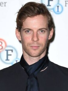 Luke Treadaway - Biography