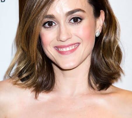 Heather Lind Biography:  Net Worth, Husband, Religion, Movies, Age, Height, Ethnicity, Instagram