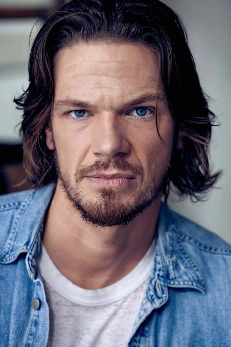 Jon Beavers - Biography