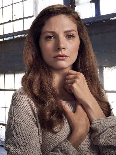 Katherine Cunningham Biography: Husband, Age, Height, Net Worth, Siblings, Kids, Movies & TV Shows
