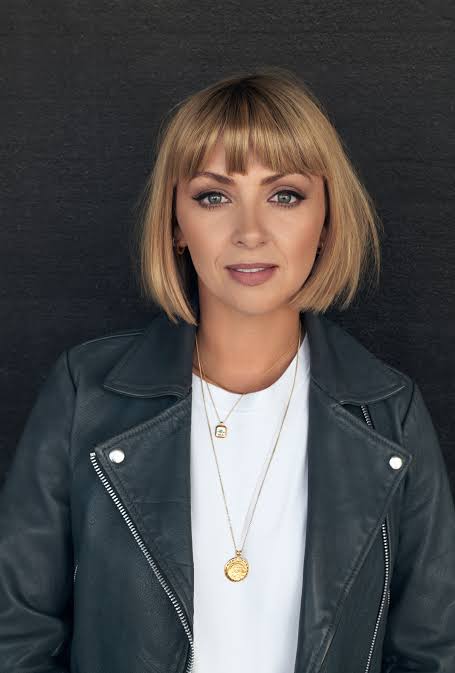 Lisa McGrillis - Biography