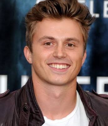 Kenny Wormald Biography: Net Worth, Kids, Movies, TV Shows, Age, Height,  Parents, Siblings, Dancing Career, Awards, YouTube